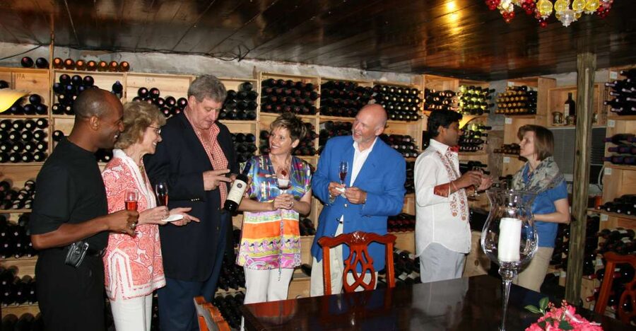 Nassau: Wine Luncheon at the Graycliff Restaurant - Service details that can shape your visit