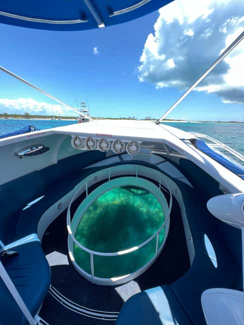 Paradise Island: Glass-Bottom Boat Tour with Live Commentary - Crossing Nassau Harbor by Hydrofoil