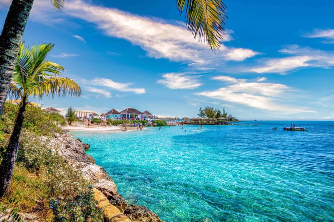 Pearl Island Bahamas Snorkeling Experience and Lunch - Kayaks, paddleboards, and other water activities