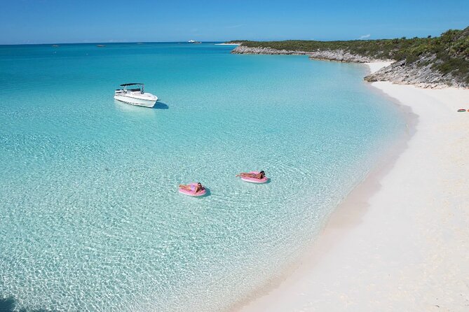 Private 4-Hour Rose Island charter Snorkeling Turtles & Beaching - The optional swimming-pig visit