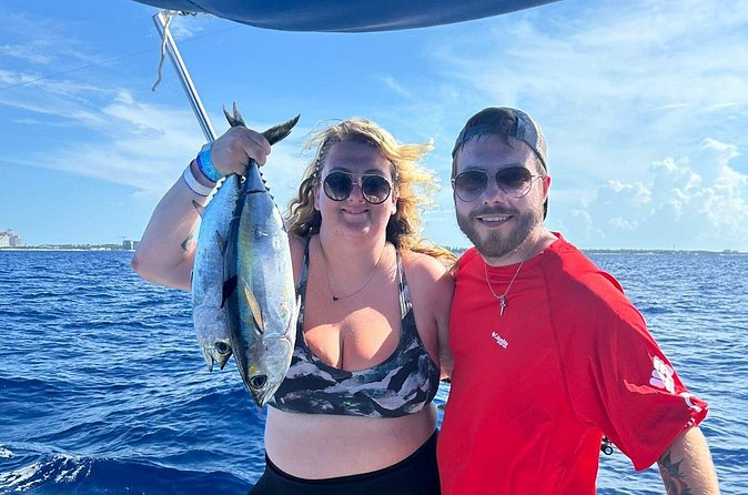 Private Bahamas Boat Fishing and Turtle Snorkeling Tour - What to pack and what to budget