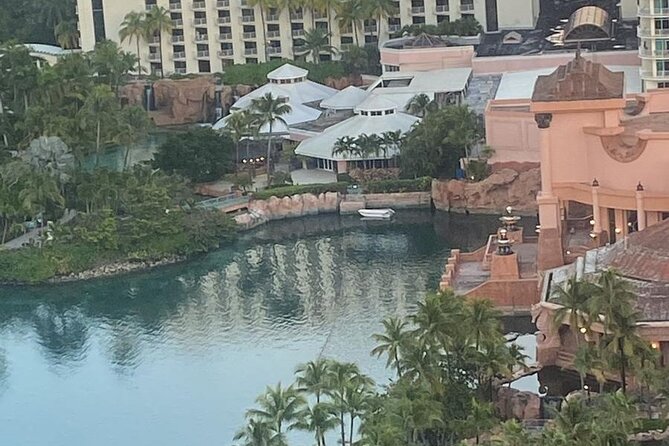 Private Guided Tour Around Nassau, The Bahamas - Queen’s Staircase combines history, views, and shopping