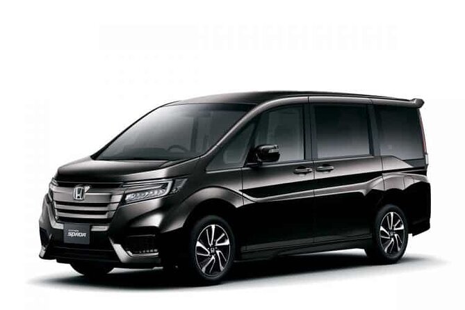 Private Roundtrip Minivan Airport Transfer to Downtown Nassau - Inside the private air-conditioned minivan