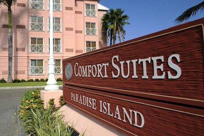 Private Roundtrip Minivan Airport Transfer to Paradise Island - My booking advice