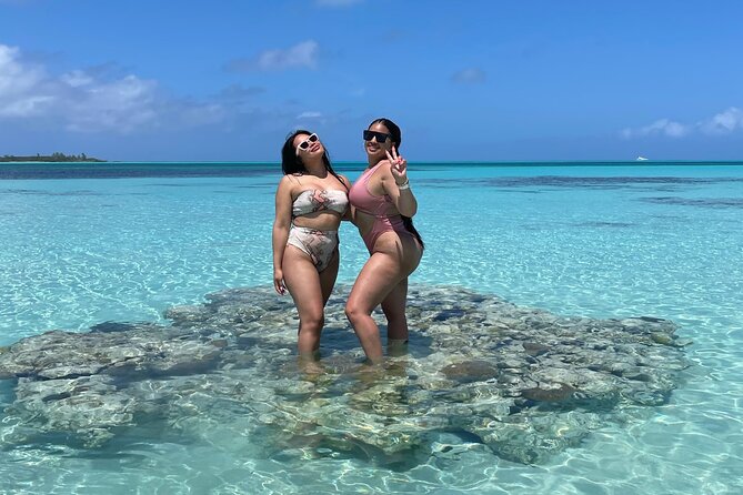 Rose Island Adventure: Turtle, Swim and Snorkel - The 75-minute turtle and snorkeling stop