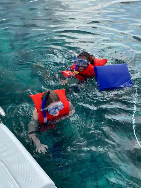 Rose Island: Pig Beach, Snorkeling, Sea Turtles, Beach - Key points to know