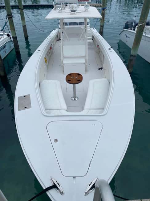 Rose Island: Pig Beach, Snorkeling, Sea Turtles, Beach - What is included on the boat