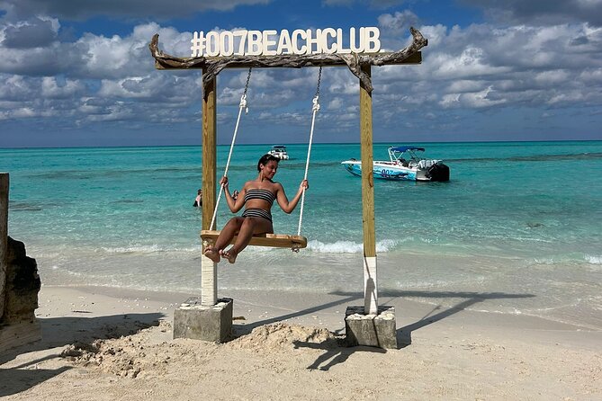 Rose Island Private Beach: Swimming with the Pigs - The private 007 Beach Club on Rose Island