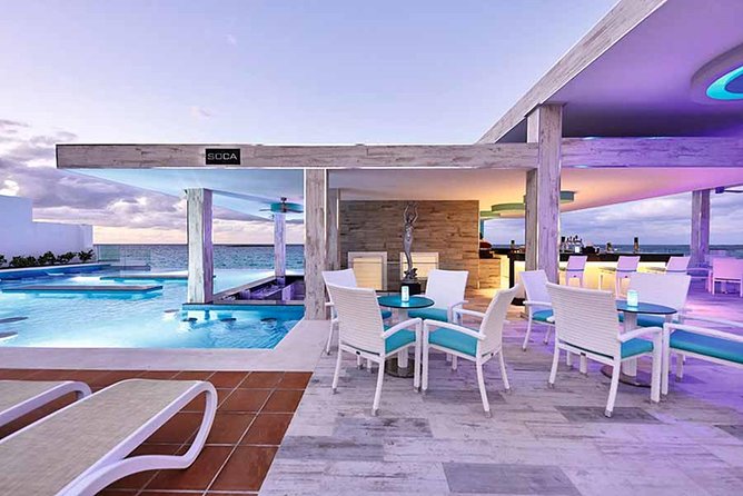 Round trip Airport (LPIA) to Atlantis, Comfort Suites, Warrick, Harbourside, RIU - Price, value, and the extra costs