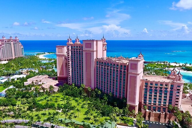 Round Trip Private Airport To Hotel Transfer in Nassau - Key points before you reserve