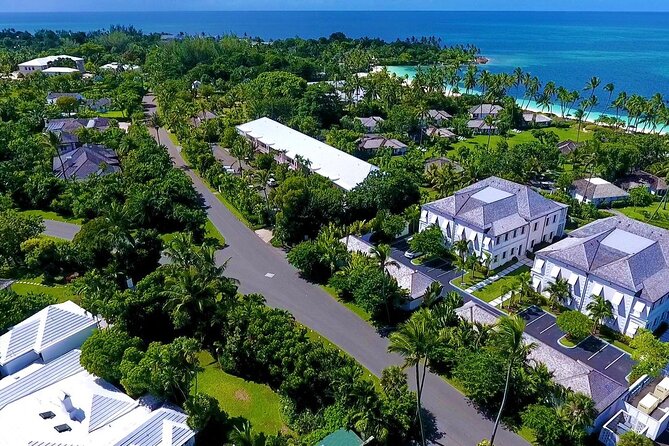 Round Trip Private Airport To Hotel Transfer in Nassau - Who will get the most value