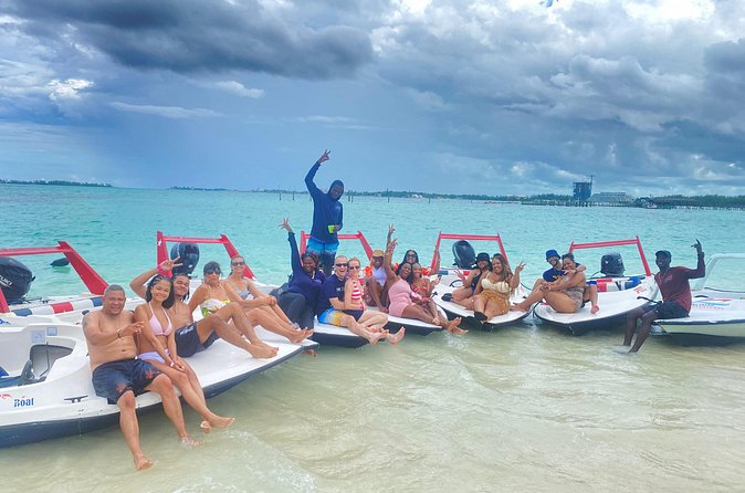 Self Drive Speedboat and Swim with the Pigs - Who will enjoy this most?