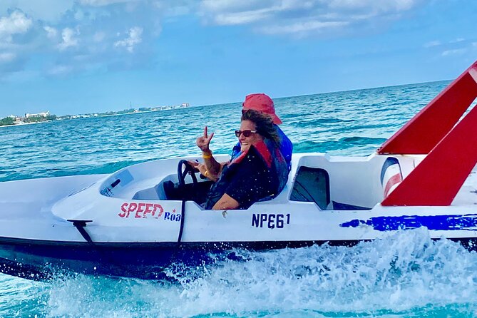 Self Drive Speedboat and Swim with the Pigs - Following the guide across New Providence Island