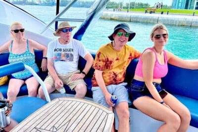 Semi Submersive Glass Bottom Boat Eco Tour in Paradise Island Bahamas