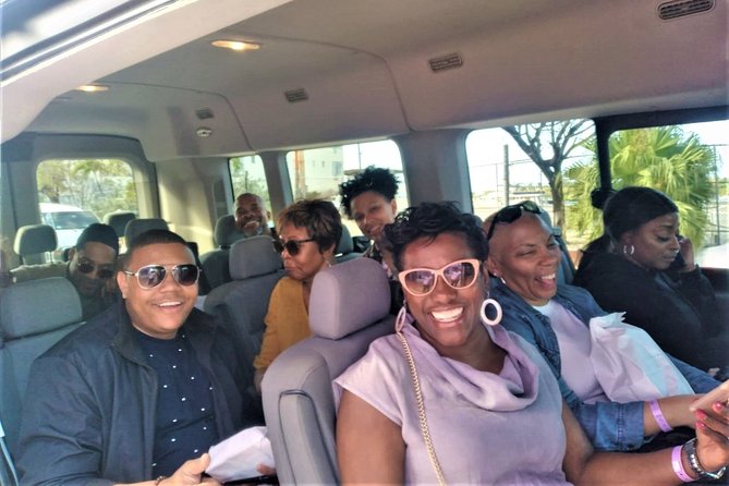 Small Group/ Family Private Roundtrip Airport Shuttle - Communication, drivers, and the human side of the service