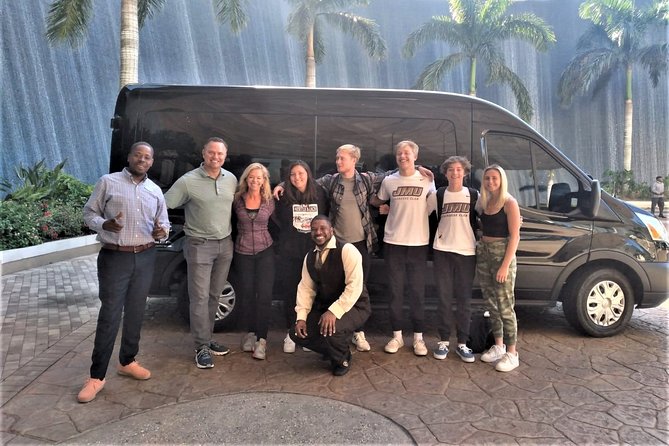 Small Group/ Family Private Roundtrip Airport Shuttle - The 24-hour cancellation rule