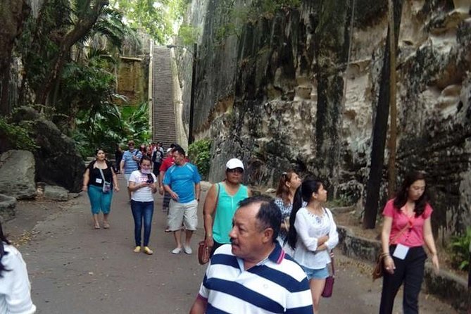 Tasty Rythm and Rock Tour - Queen’s Staircase rewards a short climb
