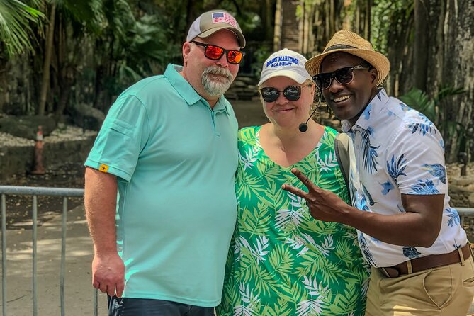 Top Tier Island Historical and Landmark Nassau Bahamas Tour - Parish is a big part of the experience